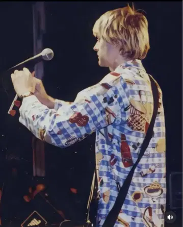 커트 코베인 개인물품 vintage 파자마 4색 세트 nirvana