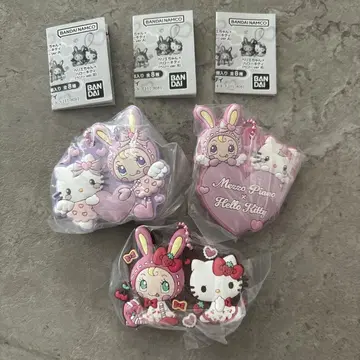 메조 피아노 헬로키티 캡슐 러버 마스코트