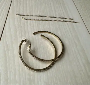 Swarovski 후프 귀걸이 골드 컬러 2way