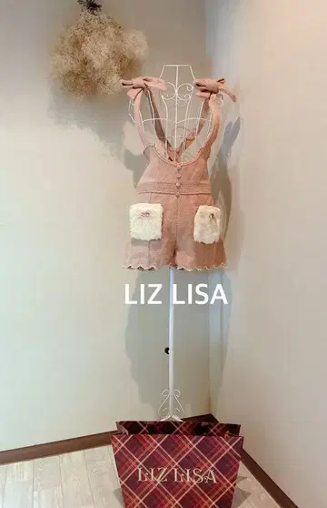 LIZLISA 큐롯 팬츠 어깨 리본 포함