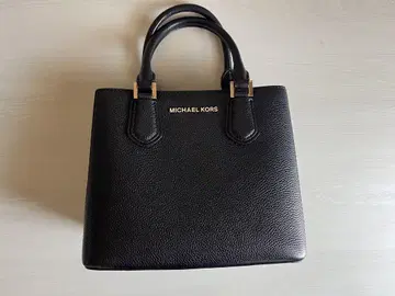 MICHAEL KORS 블랙 핸드백