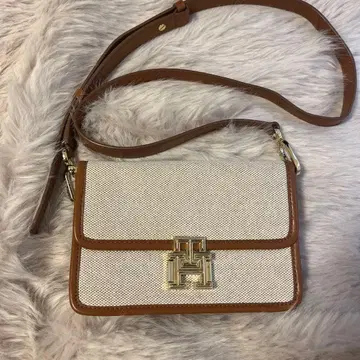 TOMMY HILFIGER 숄더백