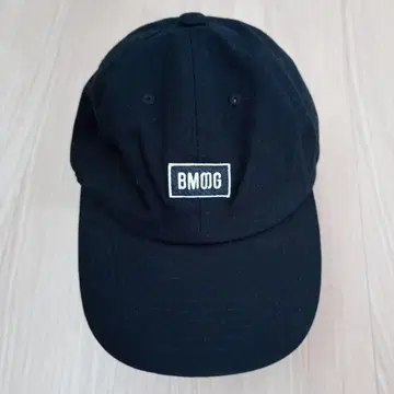 BMSG 로고 자수 캡 (프리 사이즈)