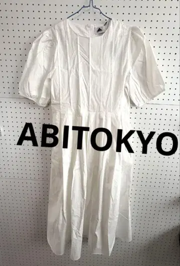 ABITOKYO 반팔 원피스 화이트 미사용 새상품 아비도쿄