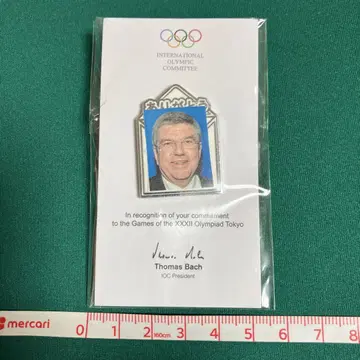 IOC 바흐 회장 핀 배지