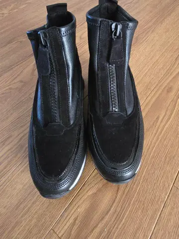 Gabor 지퍼 하이컷 부츠