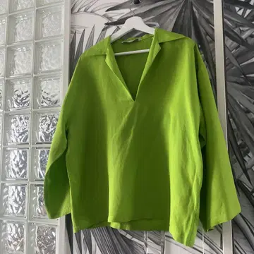 ZARA 라임 그린 V넥 긴팔 셔츠 M S 린넨