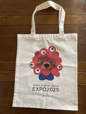 오사카 간사이 엑스포 북유럽관 미야쿠미야쿠 변신 토트백 곰 ver.