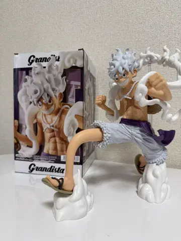 Grandista 몽키 D 루피 피규어