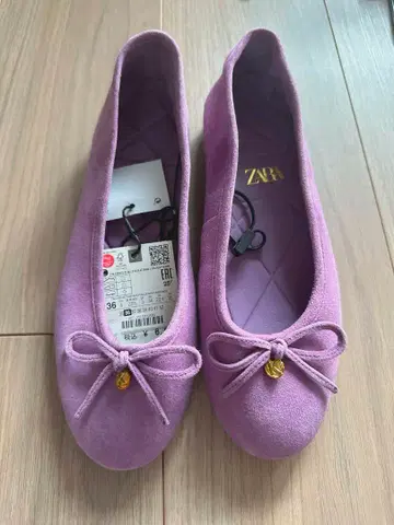 ZARA 스웨이드 발레 슈즈 36 23cm