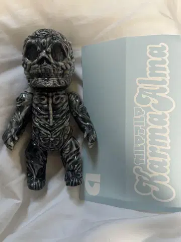 유키 데이 드리머 소프트 비닐 카르마 알마