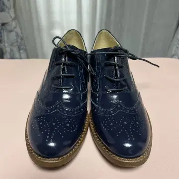 네이비 윙팁 슈즈