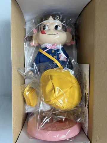 후지야 탁상 페코짱 인형 유치원 입원 버전 FUJIYA