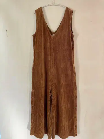 Ray beams 브라운 코듀로이 살로펫 V넥