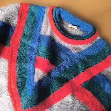 새상품급 이탈리아제 하라주쿠 스타일!? V넥 스웨터 긴팔 라이트 그레이