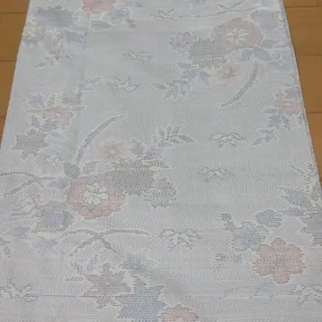 순수 실크 본고장 (화이트) 오시마 명주 꽃무늬 기모노