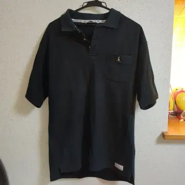 먼싱웨어 (Munsingwear) 피케 셔츠 블랙 컬러 반팔 상의