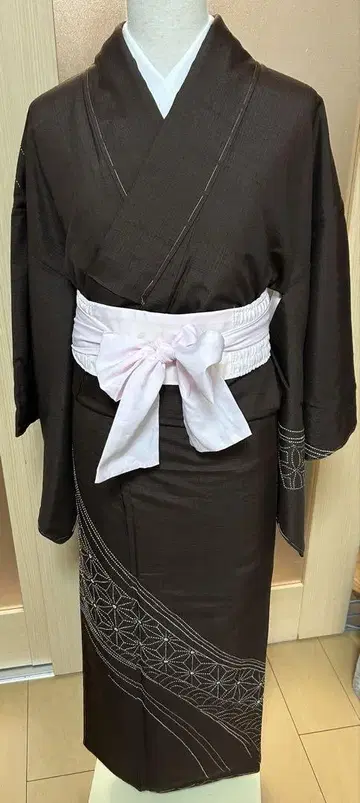 야마토 맞춤 제작 골드 라벨 자수 무장안 명주 부착 기모노