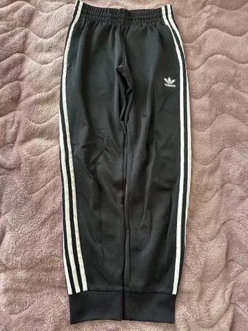 adidas 블랙 스웨트 팬츠 S