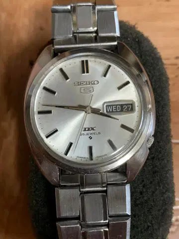 세이코 5 DX 기계식 자동 태엽 요일 날짜 6106-7000 손목시계