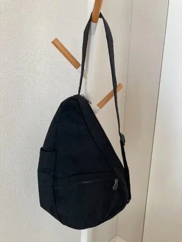 HEALTH BACK BAG 숄더백 S 사이즈 어깨가 편안한