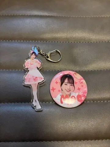pixelribbon 쿠로사키 모에 짱 아크릴 키링, 캔 배지