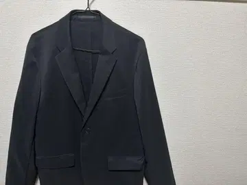 유니클로 감동 자켓 블랙 M 사이즈 slim