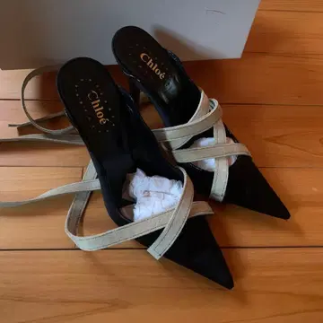 끌로에 스틸레토 힐 블랙 베이지