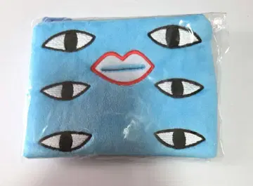 오레이야 티슈를 꺼낼 수 있는 파우치 메로