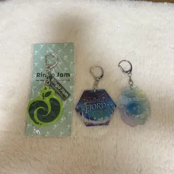 Mrs. GREEN APPLE 키링 세트