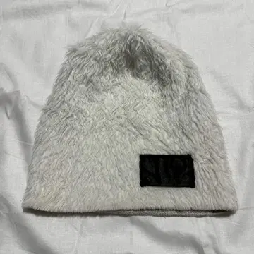 L.G.B. white fur beanie