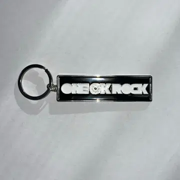 ONE OK ROCK 키링