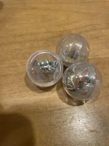 아이노리 핀 배지 캡슐 소형 완구 세트