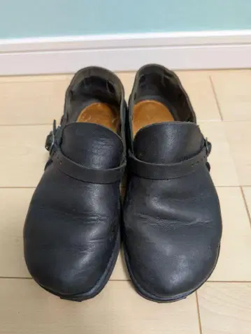 오로라 슈즈 미들 잉글리시 블랙 5D 1/2 22.5cm