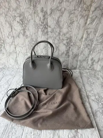 MaisonCanau 라운드 보스턴 클라우드 스무스