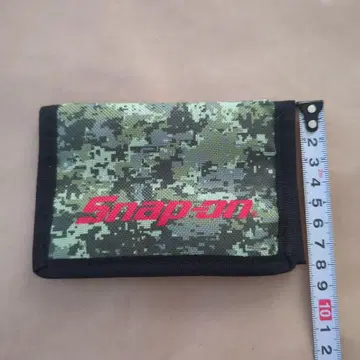 Snap-on 스냅온 카모플라쥬 3단 폴더형 지갑 새상품 미사용