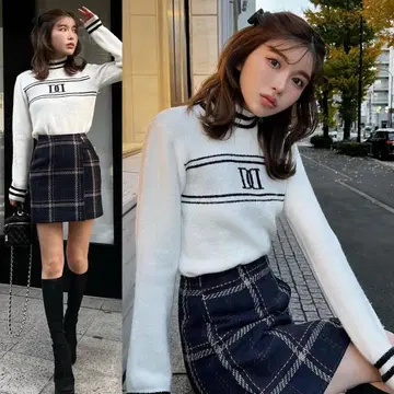 Darich 다리치 DD 컴팩트 니트탑 아이보리