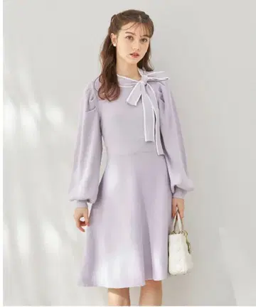tocco closet 배색 라인 사이드 보타이 리본 포함 니트 원피스