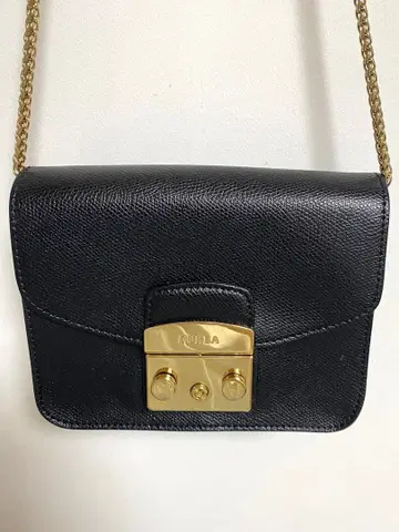 FURLA 블랙 숄더백