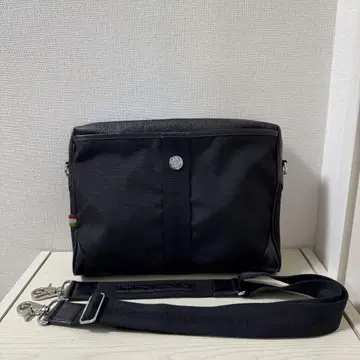 [ 새상품급 ] 오로비안코 숄더백 블랙 A4 수납 가능
