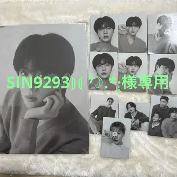 BTS JIN 김석진 MONOCHROME 프리미엄 사진