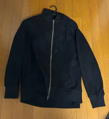 RODEO CROWNS 블랙 집업 후드 부착 후드티