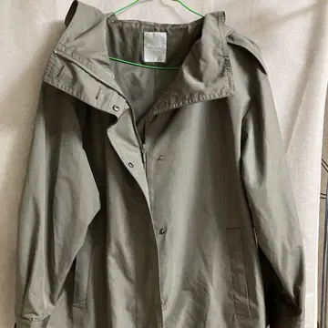 DAMA collection 카키 코트