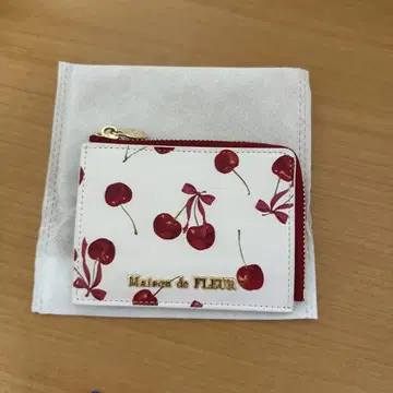 메종 드 플뢰르 체리 패턴 프래그먼트 케이스