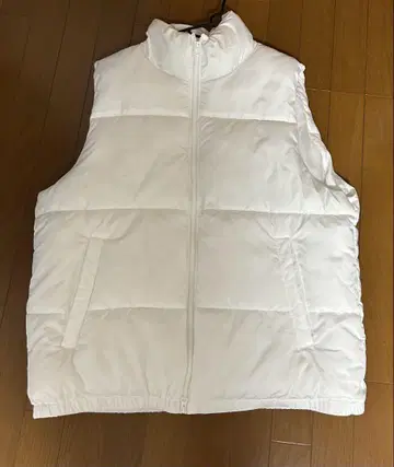 화이트 다운 베스트