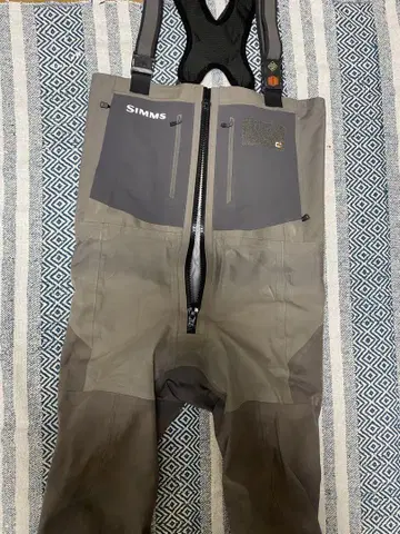 Simms G4 심스 가슴장화