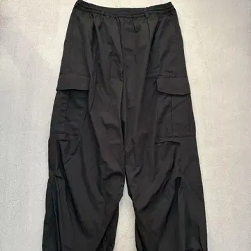 블랙 카고 팬츠