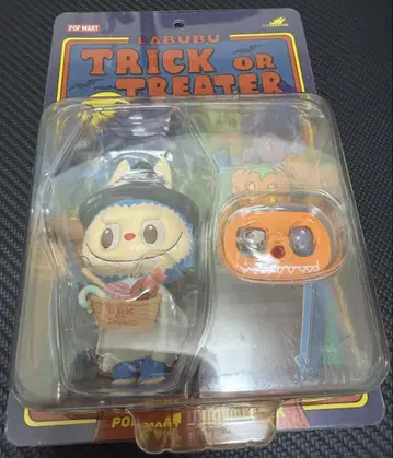 LABUBU TRICK OR TREATER