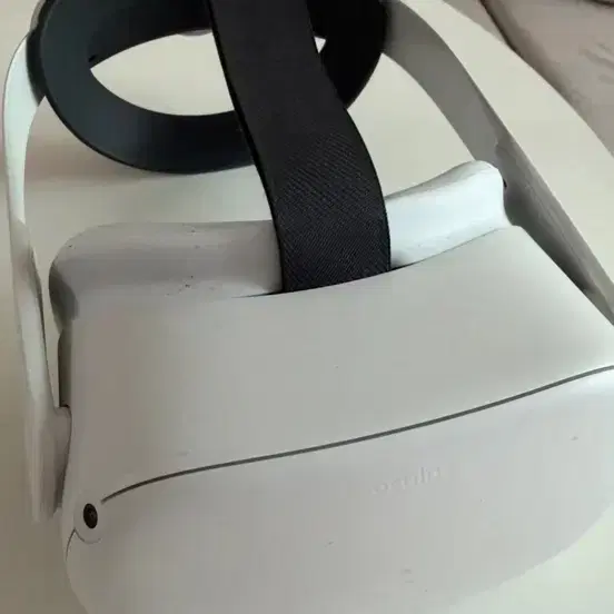 오큘러스 퀘스트 2