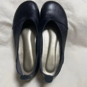 블랙 가죽 플랫슈즈 23cm